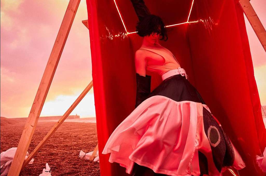 Schon Magazine |  Jul. 23