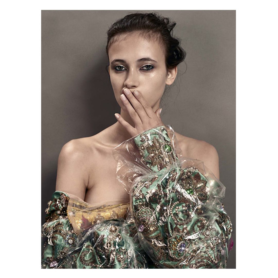 Harper's Bazaar Japan |  Oct. 19