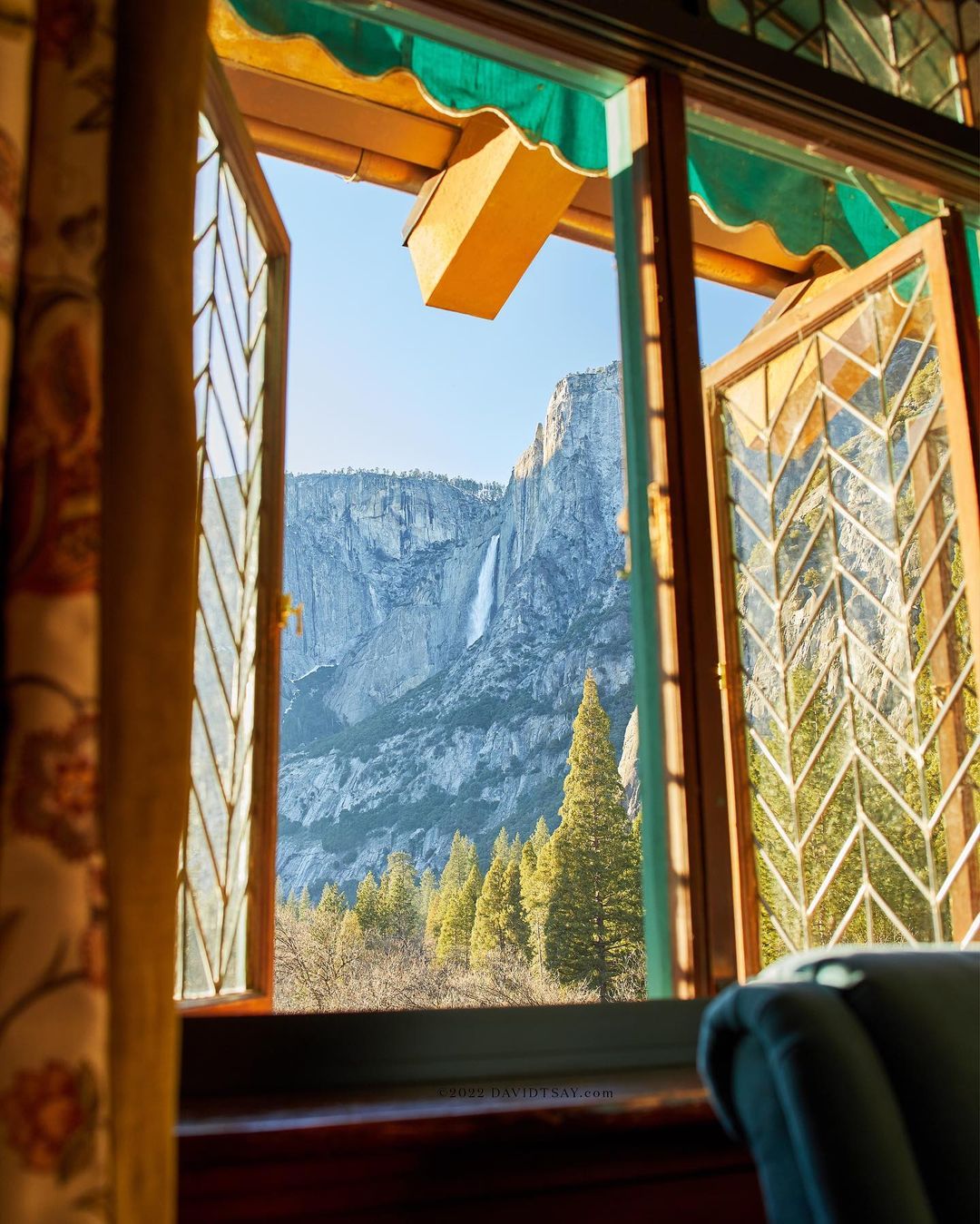 Gibbs Smith Books |  Nov. 22