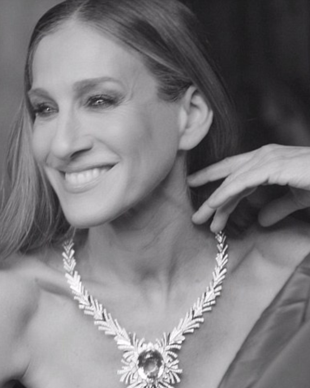 Currently reminiscing on the iconic Sarah Jessica Parker. With #AndJustLikeThat confirming this season’s finale will also be its last, we can’t help but wonder…is this truly the final chapter for Carrie Bradshaw? 

@SarahJessicaParker’s influence has always been larger than life, on screen and beyond. But will this be Carrie’s last word—or just a pause in the conversation? 

#AndJustLikeThat #CarrieBradshaw #SJP #Throwback #OnSet #DaylightStudio #SexAndTheCity