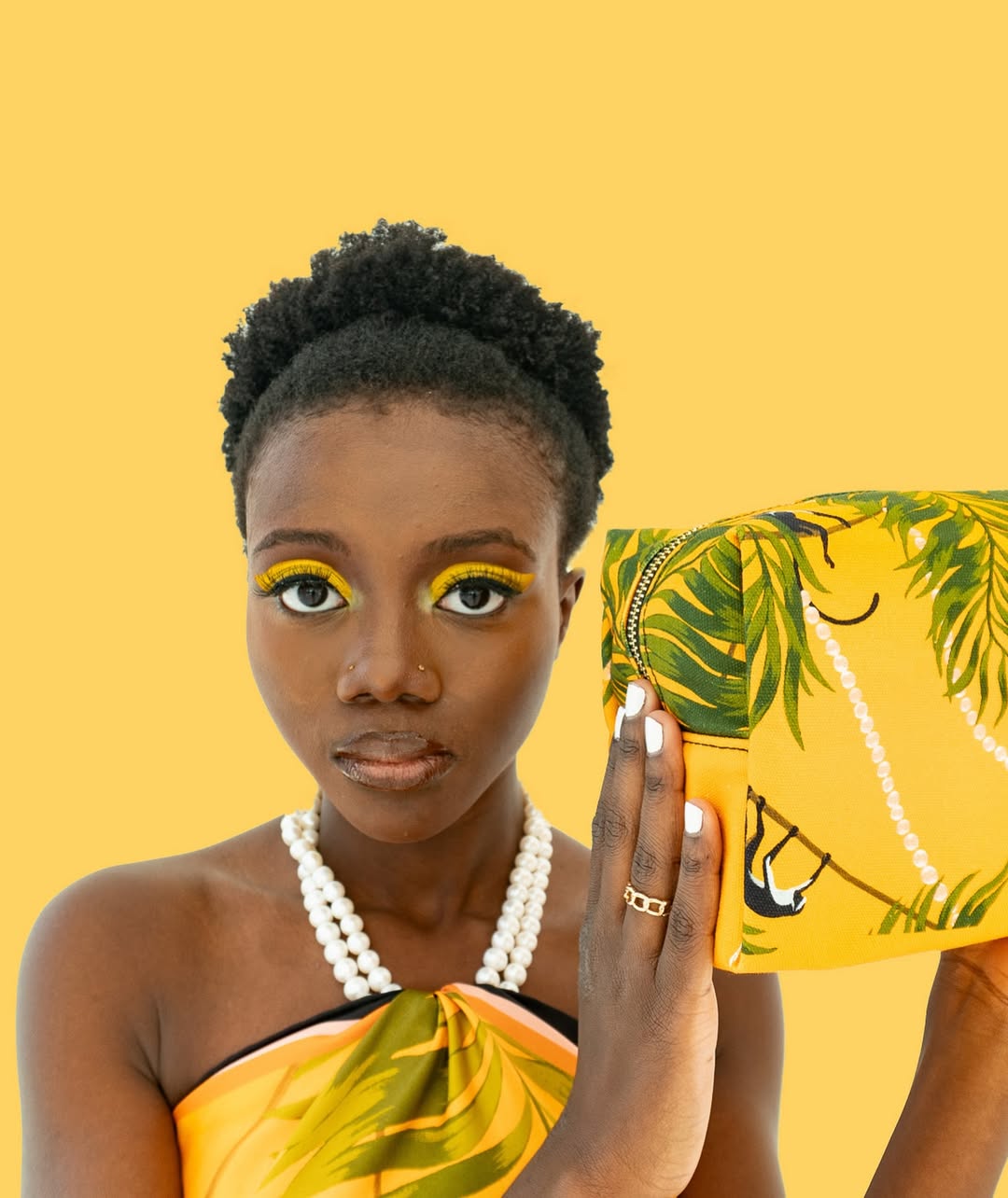 A story painted in gold and palms.
Every thread, every hue — Bréscia tells a story of bold elegance and effortless power. ✨

Show Director: @danamckellar
Co Show Director: @jaime_stephens_smith
Assistant Director: @fletcherjones15, @riley213322, and @sterlingkjones
Casting and Marketing Director: @martin||chloe
Web Design and Creative Director:
@jennabrookefashionphoto
Model: @leemonadaa_ 
Model Runway Coach and Art Director: @quinnntoliver Designers: @officialhouseofarmadaus, @modelistedesigns, @brescianyc, and @annajeffreys.talent
Makeup: @fatimabartistry and @aaliyahj.makeup
Hair: @styled_by_donna24
Lighting & Audio: @daylight
Venue: @daylight
Lead Photographer: huffoto
Assistant photographer: @flanneryrushellstudios
Videography: @jennabrookefashionphoto

#NouvelleProductions #NYFW2025 #DallasExpo #ModelAndTalentExpo #FashionStorytelling #Emerging Talent #GlobalRunway #DallasEvents #NYFWtoDallas
#Brescia #ResortLuxury #EditorialStyle #TropicalElegance #FashionArtistry
