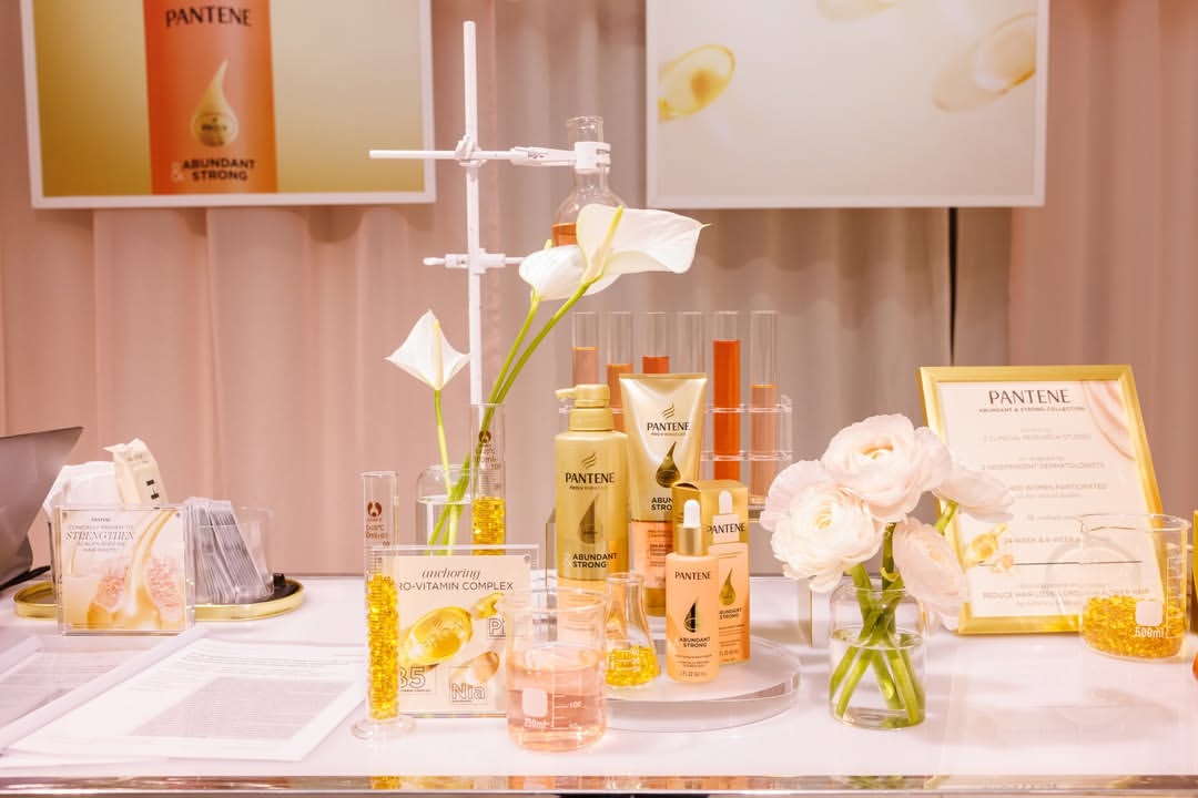 It was a pleasure to host the @Pantene event at our Flatiron studio. The energy was incredible, the atmosphere was electric, and the guests were truly wonderful.

This beautiful production was brought to life by @deraleeproductions (DLP Experiential Marketing Agency).
Thank you to everyone involved, it was truly a pleasure to host you.

#pantene #panteneevent #brandevent #brandactivation
#daylightstudio #flatironstudio #nycevents #nycvenue
#eventproduction #experientialmarketing #eventdesign
#creativemeetscommerce #beautyevent #behindtheevent