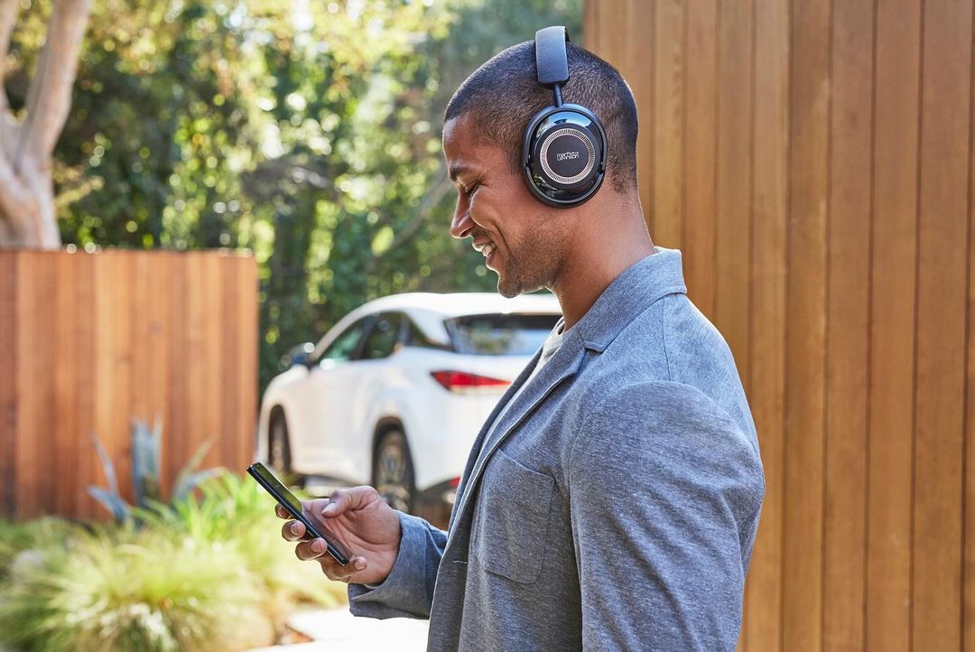 Mark Levinson |  Jan. 24