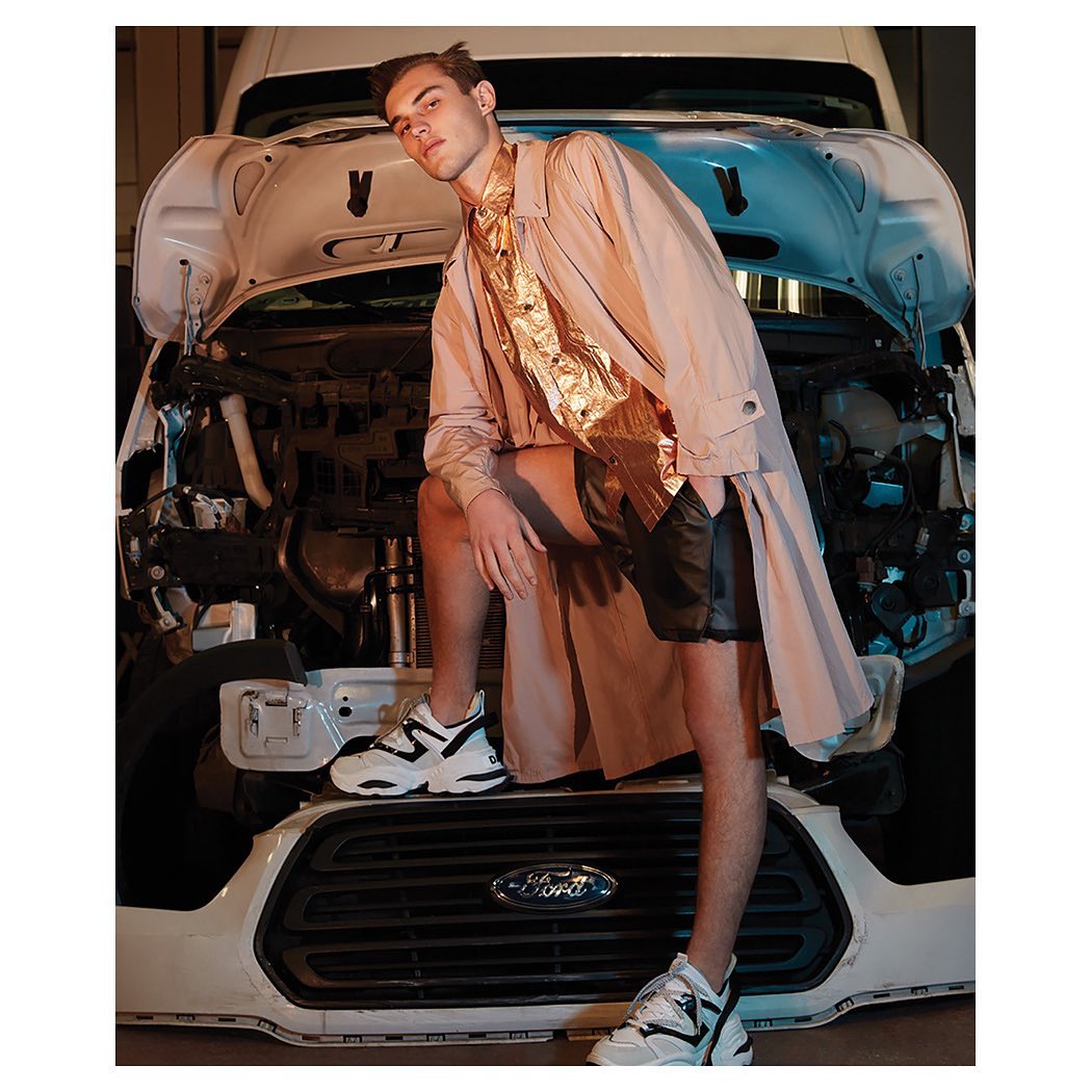 Essential Homme |  May. 19