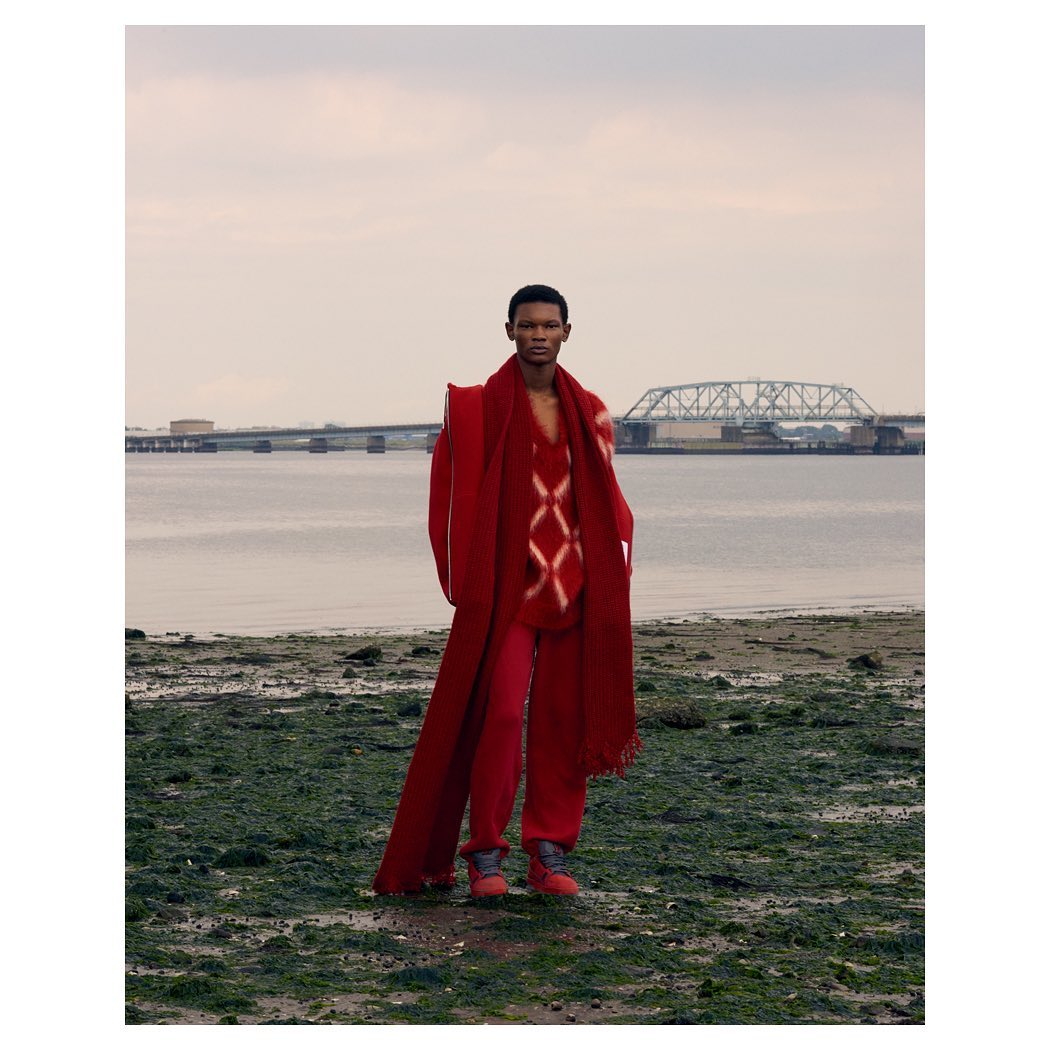 Essential Homme |  Sep. 19