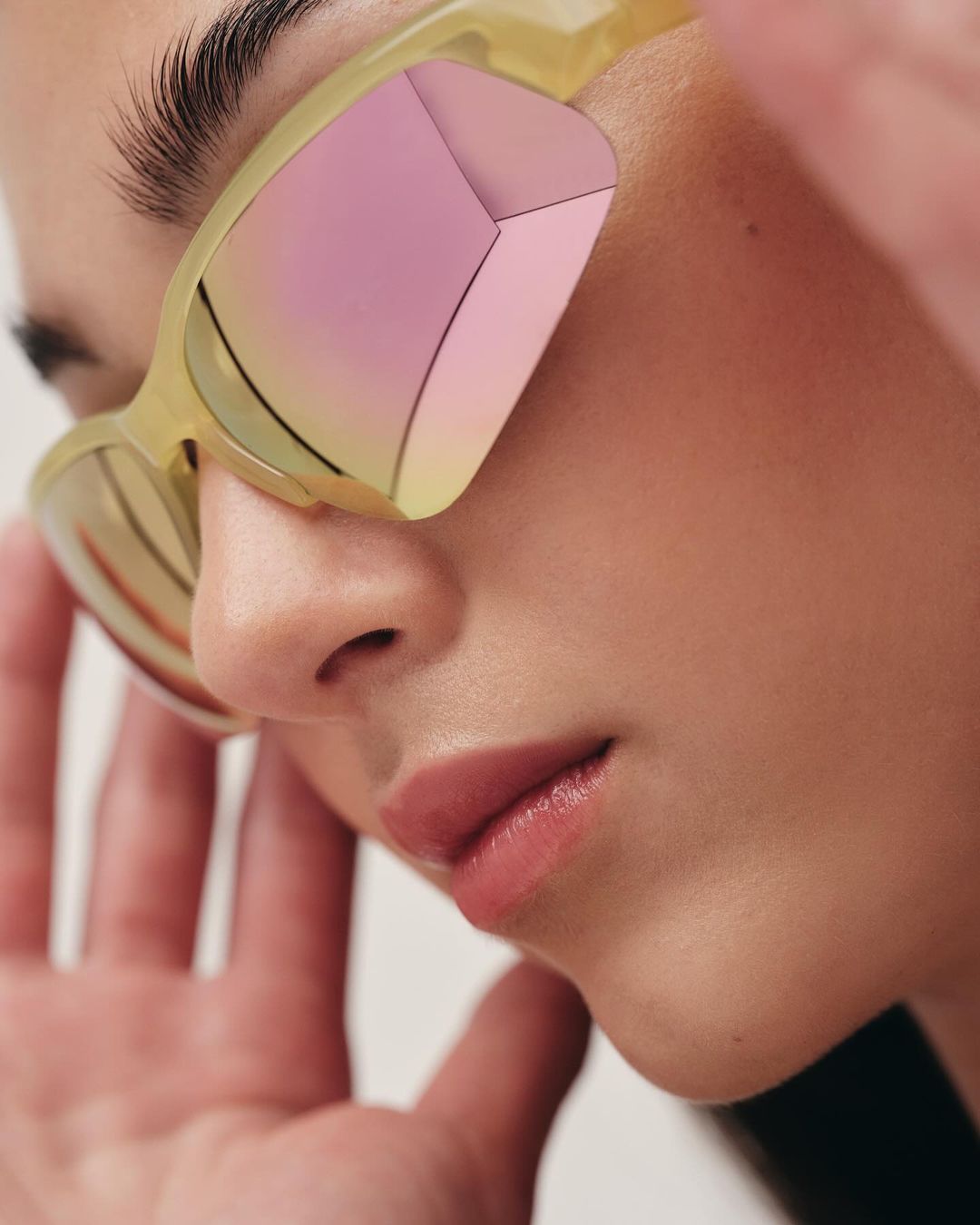 Sunnies Studios |  Jan. 24