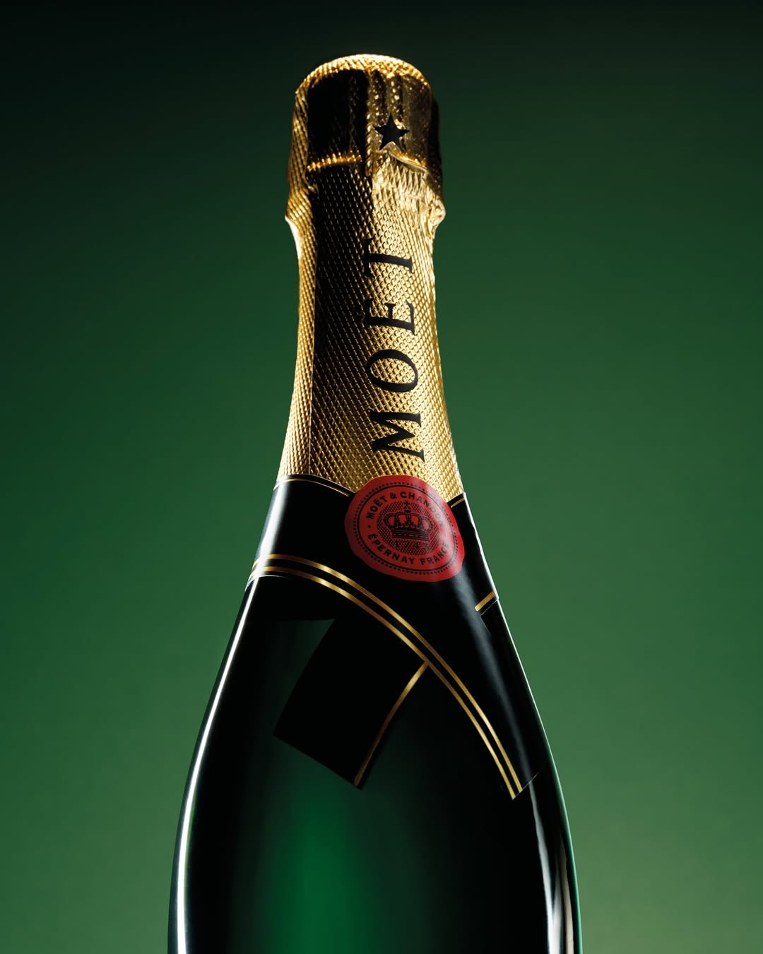 Lucie Conrad X Moët & Chandon Jul. 25