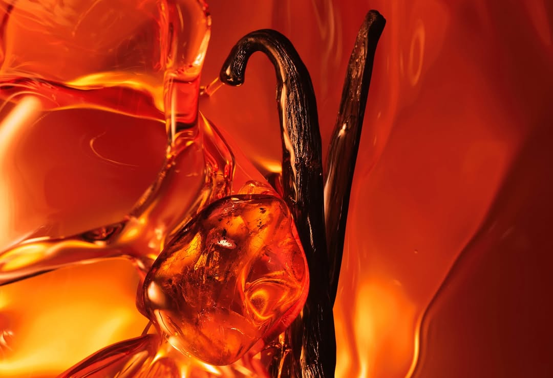 A new @armanibeauty campaign shot by our photographer  @lucie.conrad_ and our floral Artist @tara_msellati_flowers

Light Assistant : @claaudia_dm
Digital Assistant : @olafwisser
Retoucheur on set : @may__nicolas
SFX : @castille_plichet_sfx
 & @corentin.vignet.sfx
Floral Assistant : @zouloufleurs