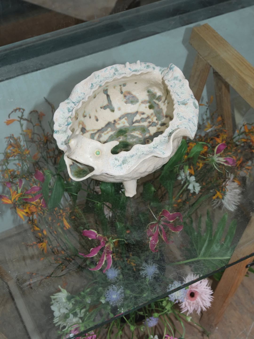 A new floral set design by our artist @tara_msella...