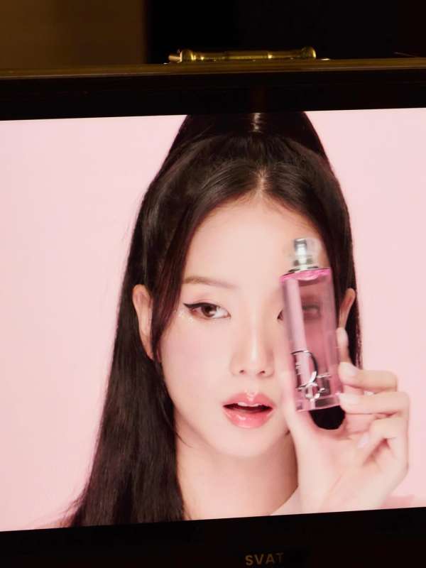 Last campaign for @diorbeauty shot by our p...