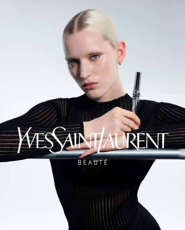 Lash Latex Mascara a new @yslbeauty campaig...