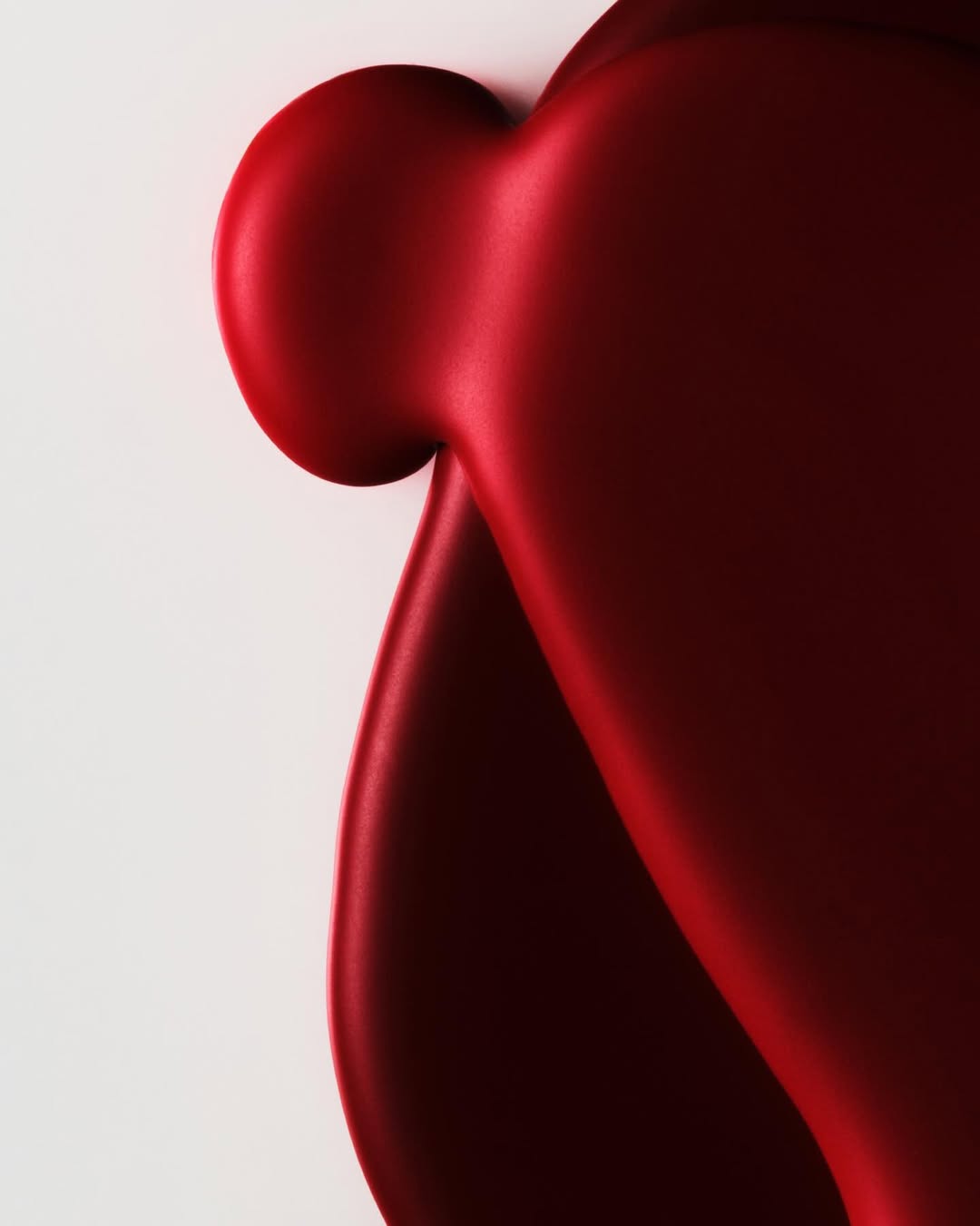 A new personal series shot by our photographer @lu...