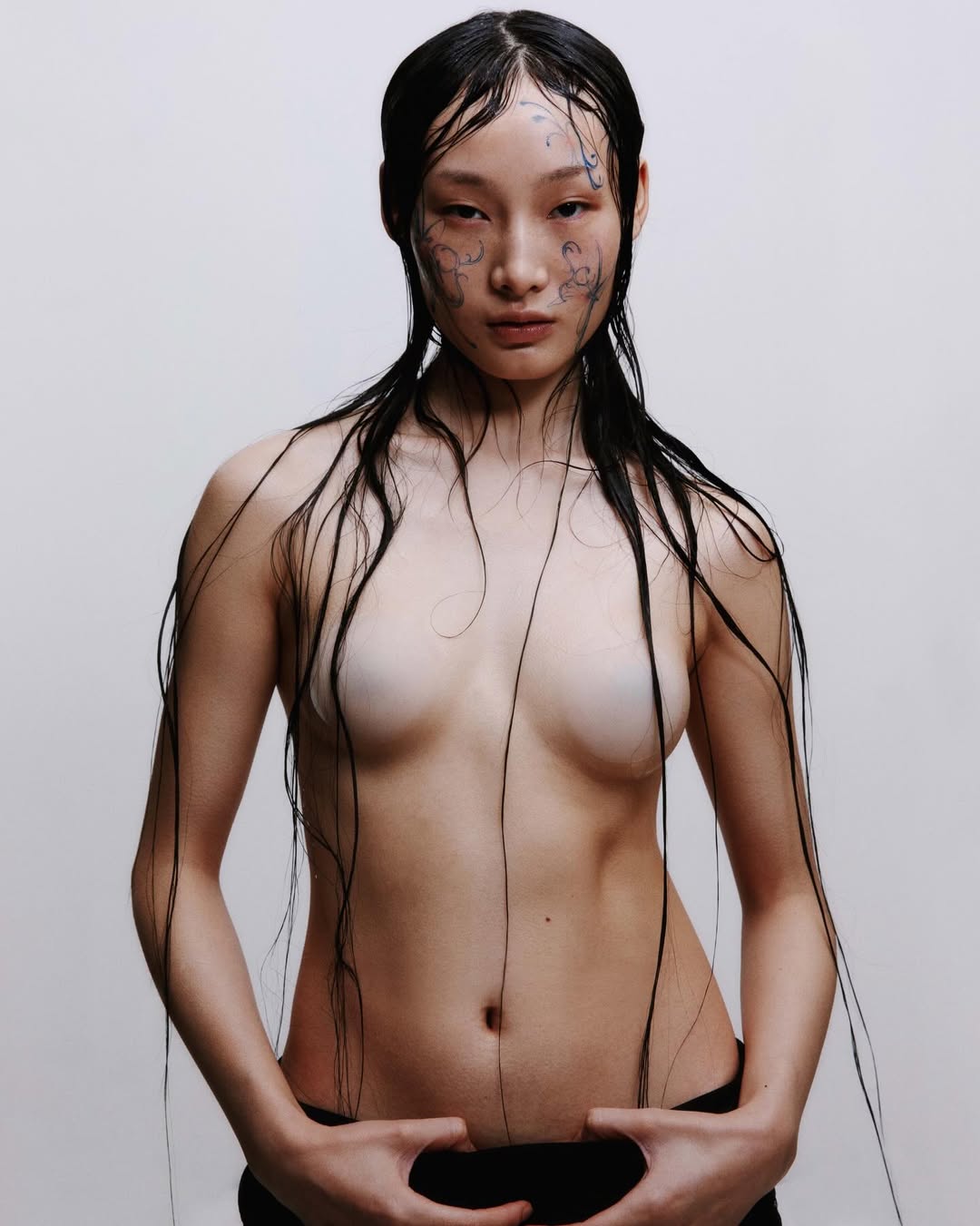 A new personal series shot by our photographer @he...