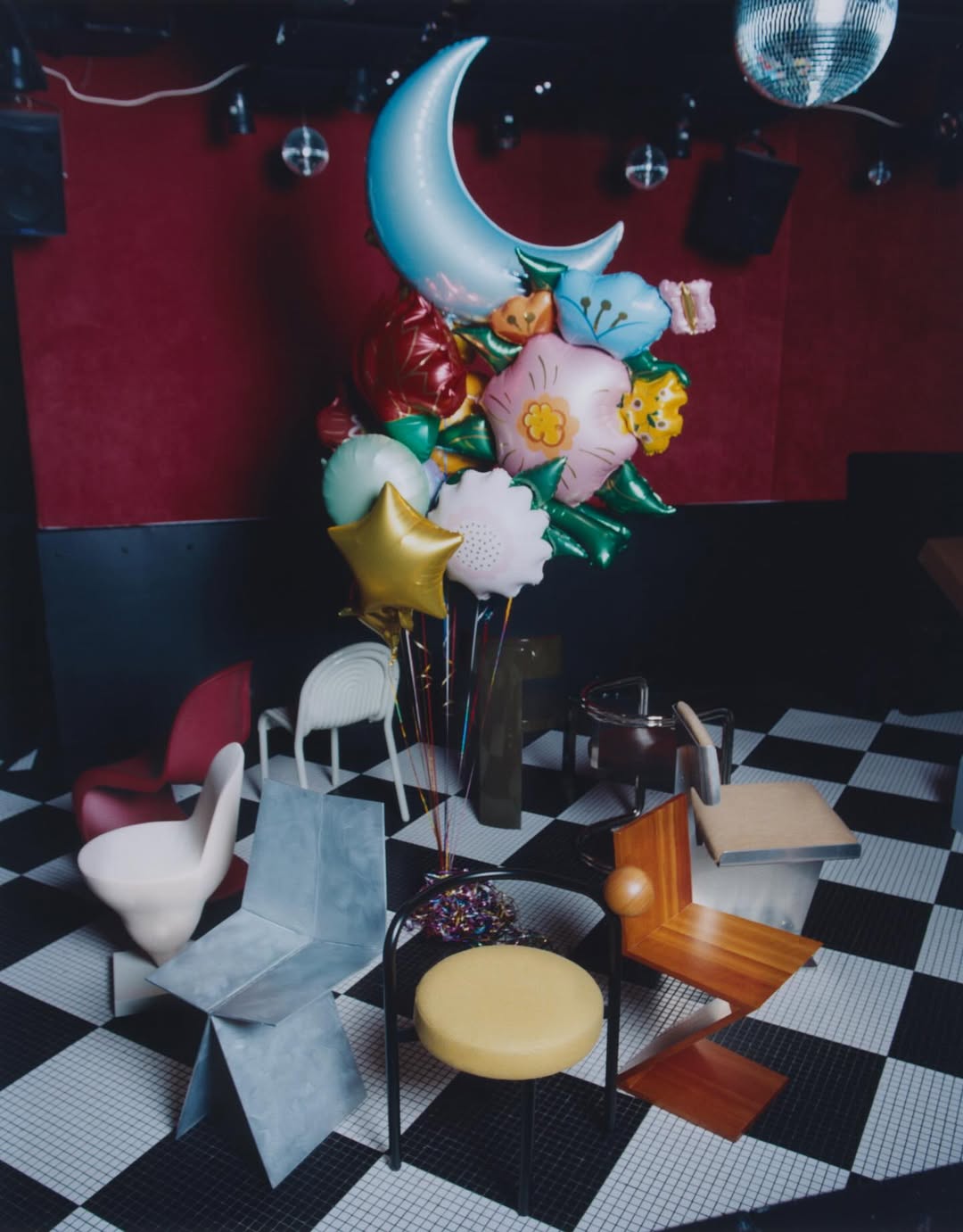 A party set designed by our artist @lise___dupont ...