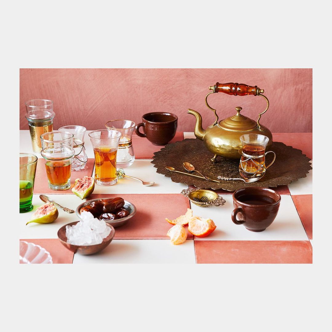 Murdoch Books |  Apr. 21