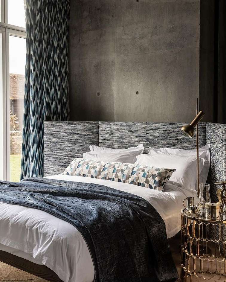 Clarke & Clarke |  Dec. 23