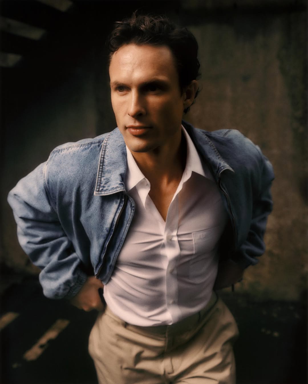 Alex De Mora