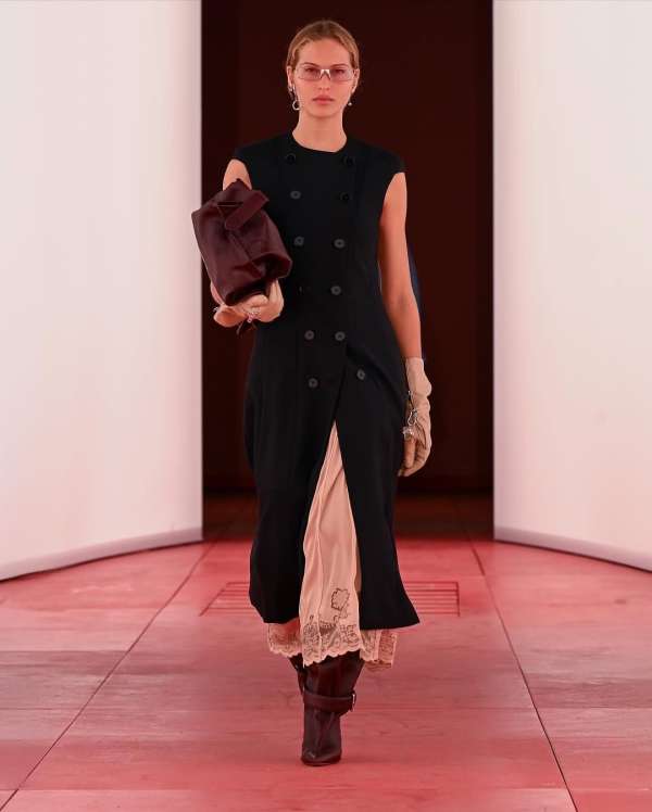 H&M London Issue FW25 Show