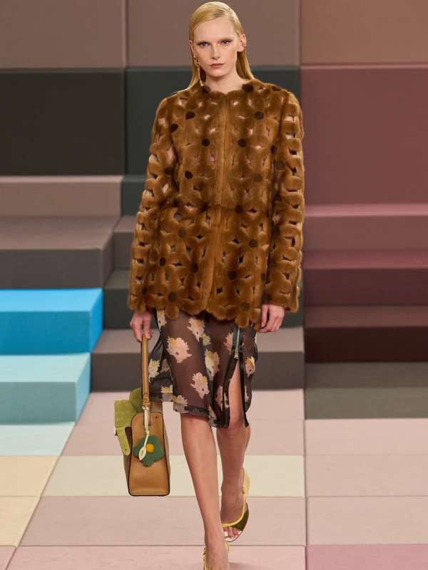 Fendi SS26 Show @fendi 