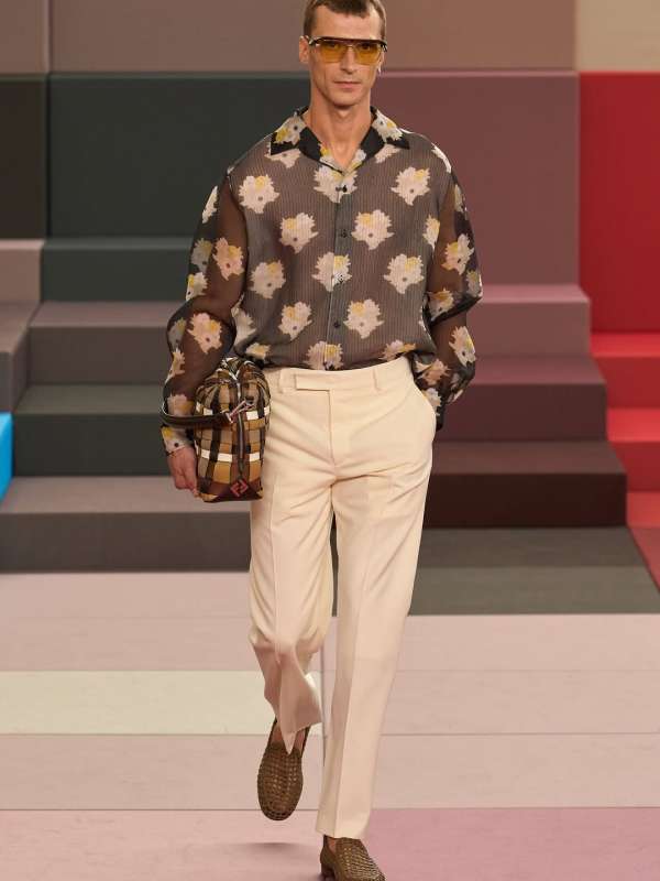 Fendi SS26 Show @fendi 