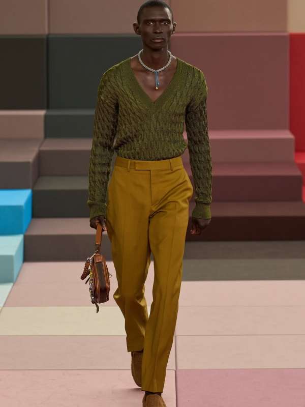 Fendi SS26 Show @fendi 
