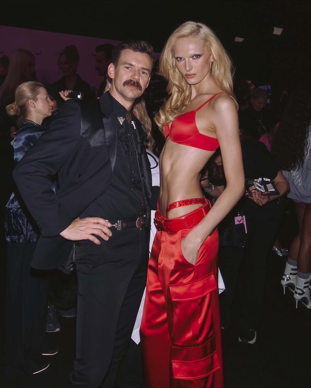 @victoriassecret 2025 Show

Casting by @piergiorgio @helenaballadino @brantreras 
Casting support @headenistic @evagriavel @helenaamare 

@adamselman 
@carlynecerfdedudzeele 
@patmcgrathreal 
@jawaraw
