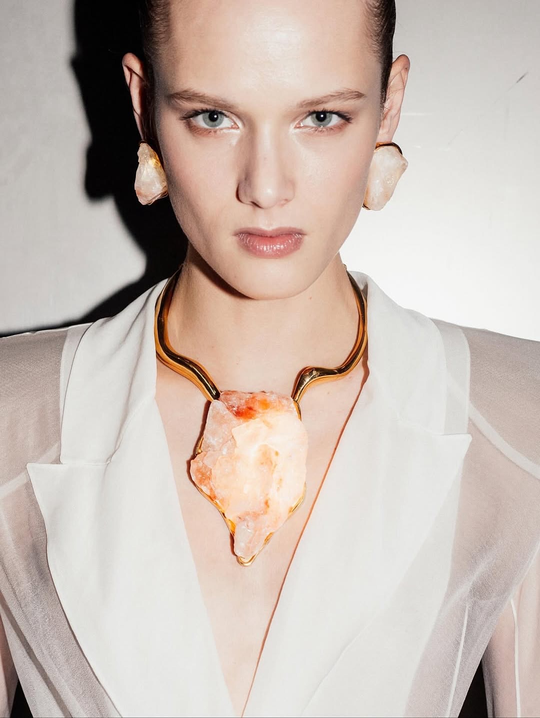 Casting by DM for @schiaparelli by @danielroseberry SS26 Show

@piergiorgio 
@_mariechaix_ 
@guidopalau 
@patmcgrathreal