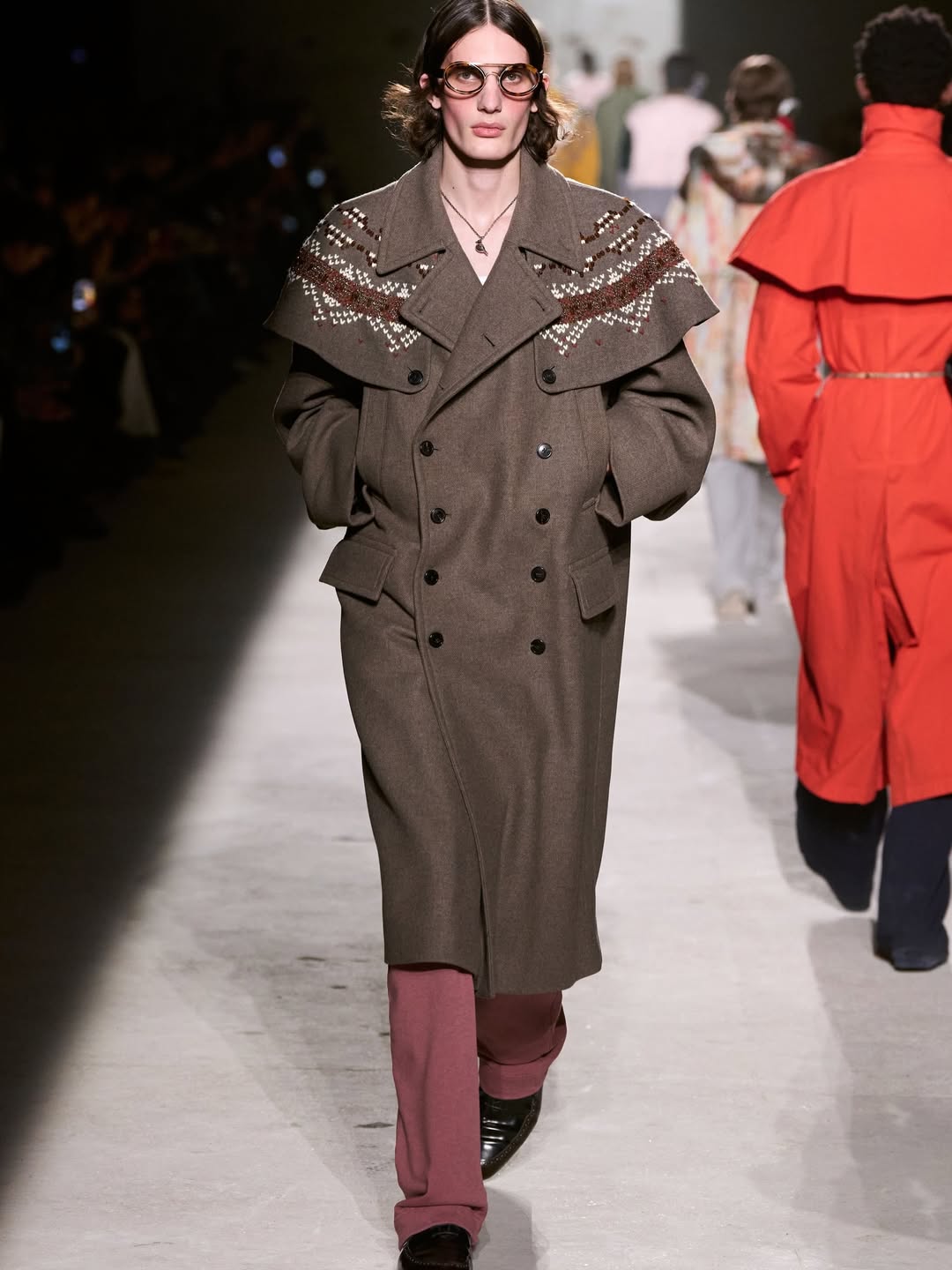 @driesvannoten by @julianklausner 