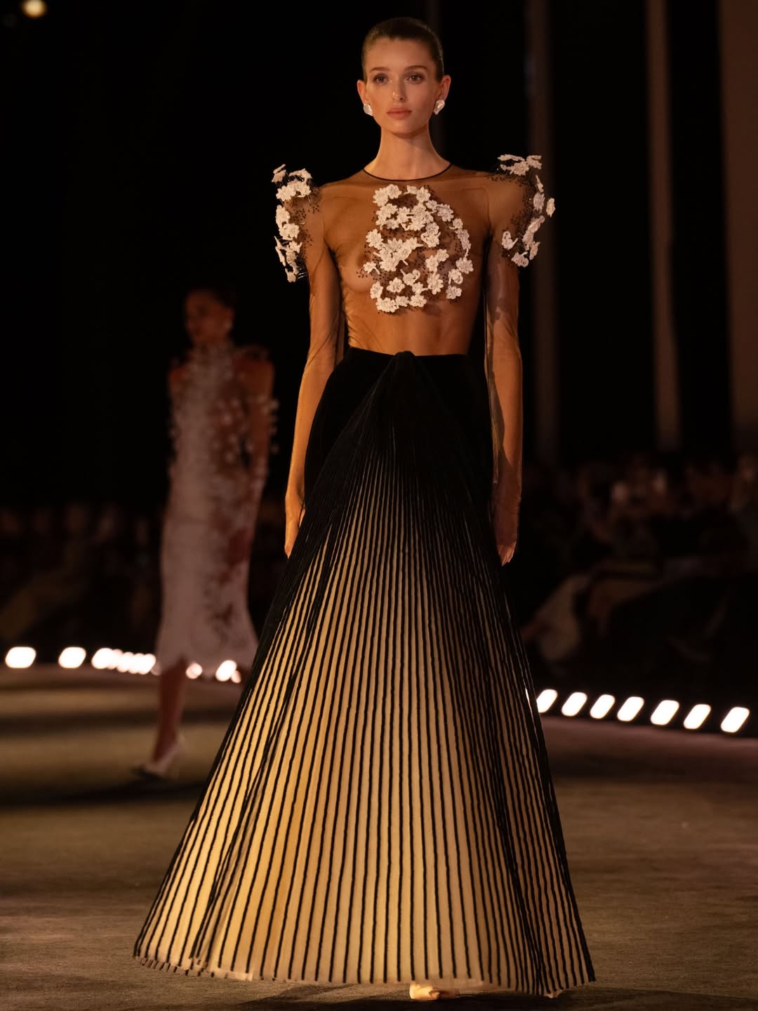 @schiaparelli haute couture spring26 by @danielroseberry 

Casting by @piergiorgio @helenaballadino 

@_mariechaix_ 
@guidopalau 
@patmcgrathreal