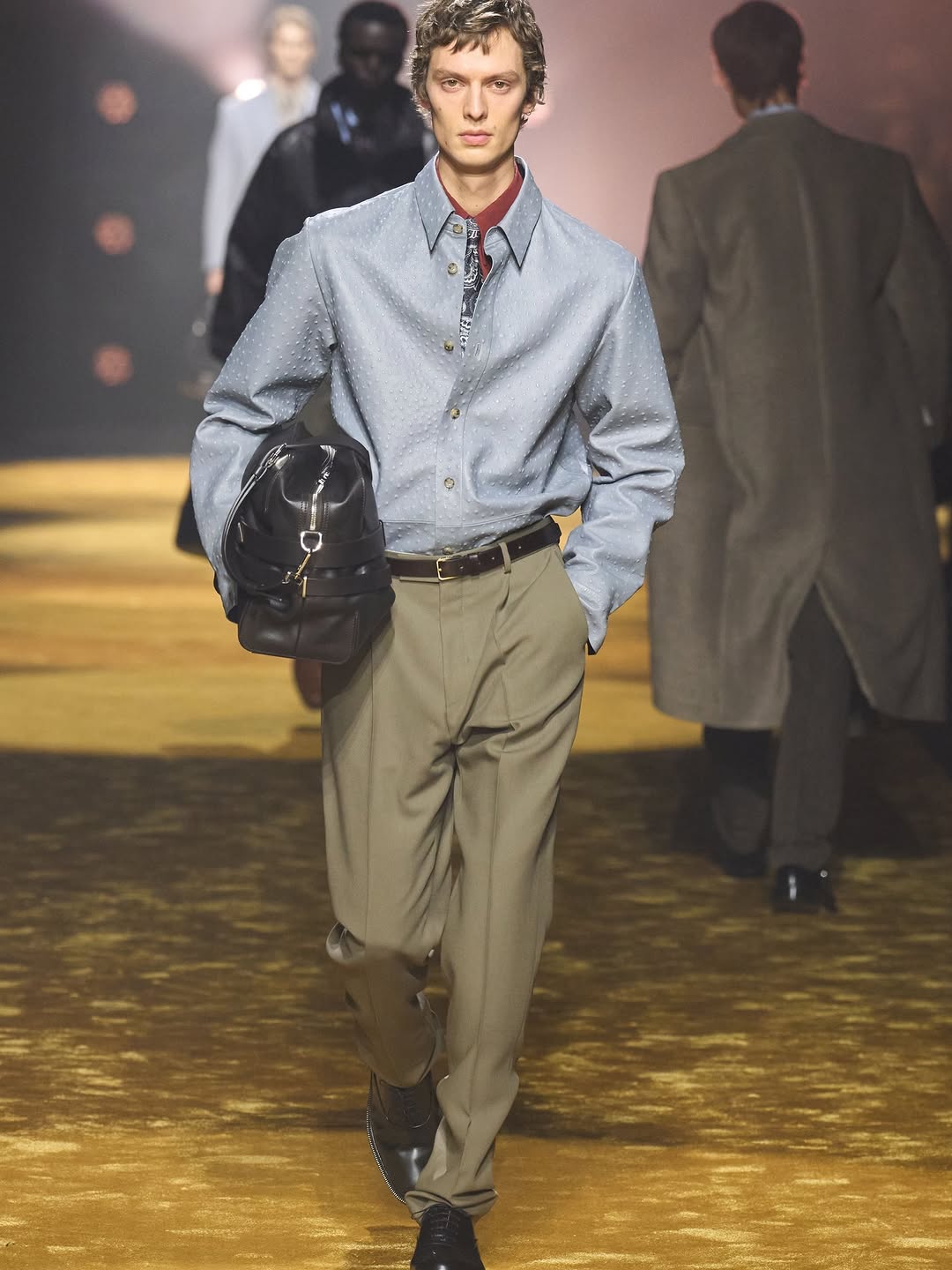 @boss fw26 show by @falcionimarco 

casting by @piergiorgio @clubjuliun @helenaamare @sorokina.dashaa 

@vanessareidofficial 
@hollismithhead 
@yad1m