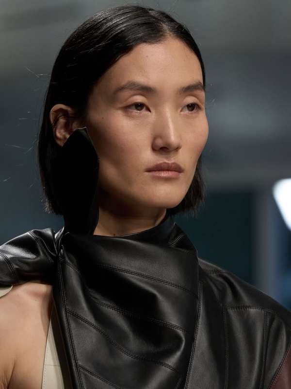 @tods fw26 show by @mt_matteotamburini 