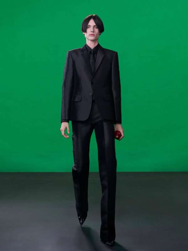 Gucci Resort 27 Show