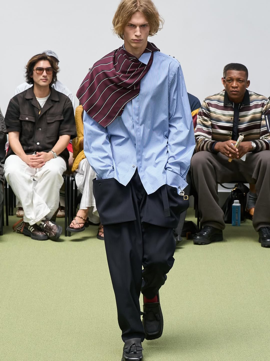 Casting for @sacaiofficial SS27 Show
 by Chitose Abe

Casting by @piergiorgio @helenaballadino @jussivuorenlehto @evagriavel 

#karltempler
@guidopalau
@diane.kendal