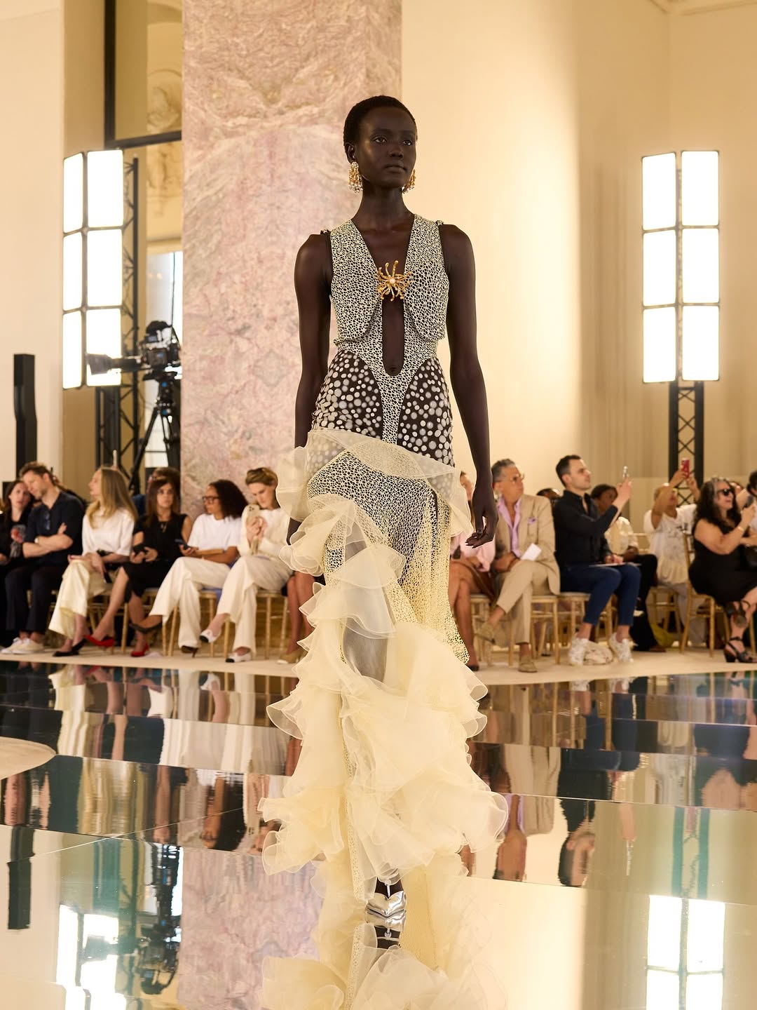 @schiaparelli haute couture by @danielroseberry 

Casting by @piergiorgio @helenaballadino 

@_mariechaix_ 
@guidopalau 
@patmcgrathreal