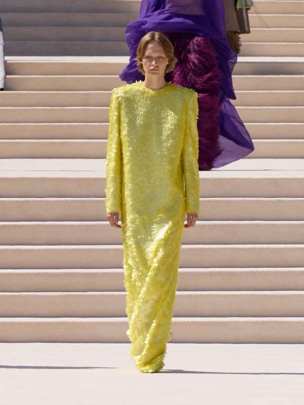 @balenciaga Haute Couture Show by @pppiccio...
