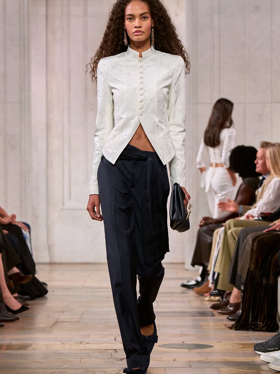 @ralphlauren ss27 show

casting by @piergiorgio @giuliamassullo @marco.rett @helenaamare 

@guidopalau 
@diane.kendal