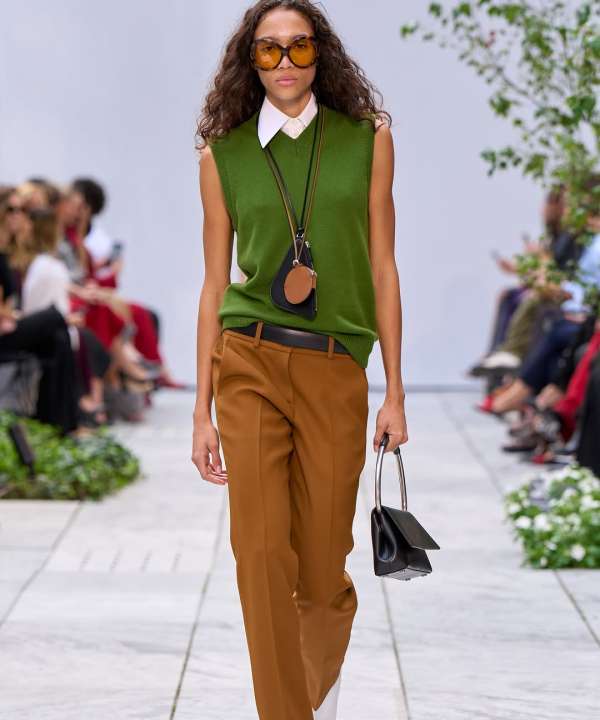 @michaelkors ss27 show