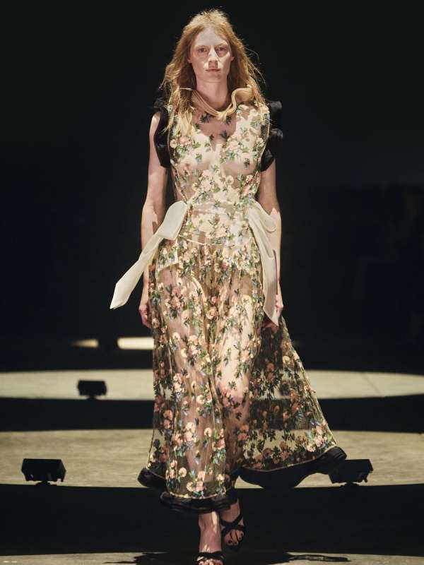 @khaite ss27 show by @cateholstein 