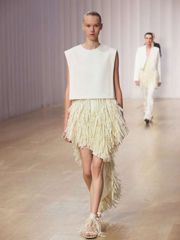 @simkhai ss27 show by @jonathansimkhai 