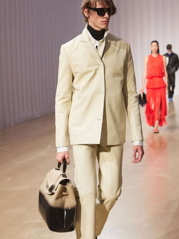 @simkhai ss27 show by @jonathansimkhai 