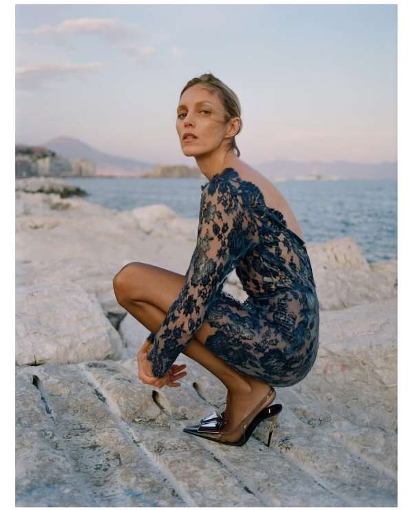@anja_rubik for @fthtsi cover story 