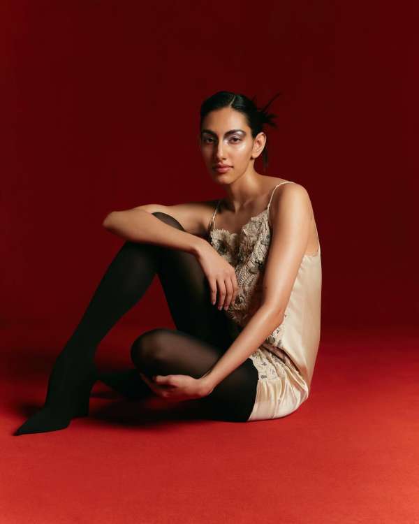 Dhruvin