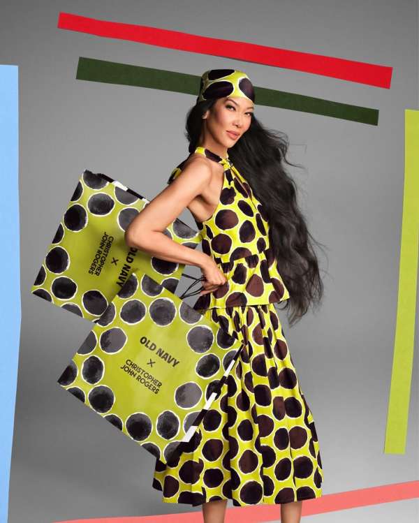 @kimoraleesimmons for @oldnavy X @christoph...