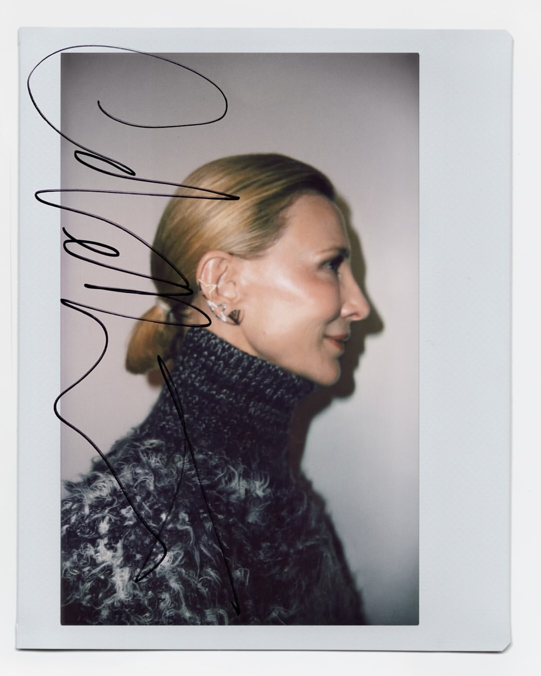 @louisvuitton Cruise 2027
@chaseinfiniti @hoooooyeony #CateBlanchett #AliciaVikander @anna.r.b.lambe @ellarubin1 @emmalaird 
Retouching by us @dtouchcreative