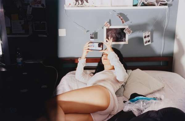@charli_xcx THE MOMENT book