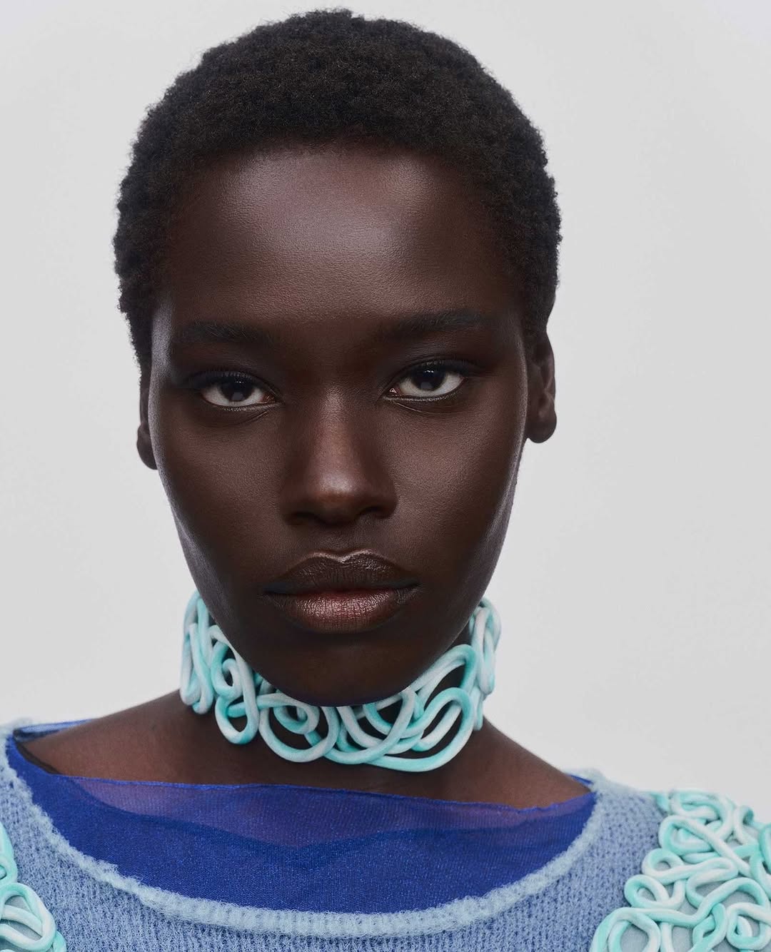 @louisvuitton Cruise 2027 runway with beauty by @patmcgrathreal⁠
and retouching by us @dtouchcreative