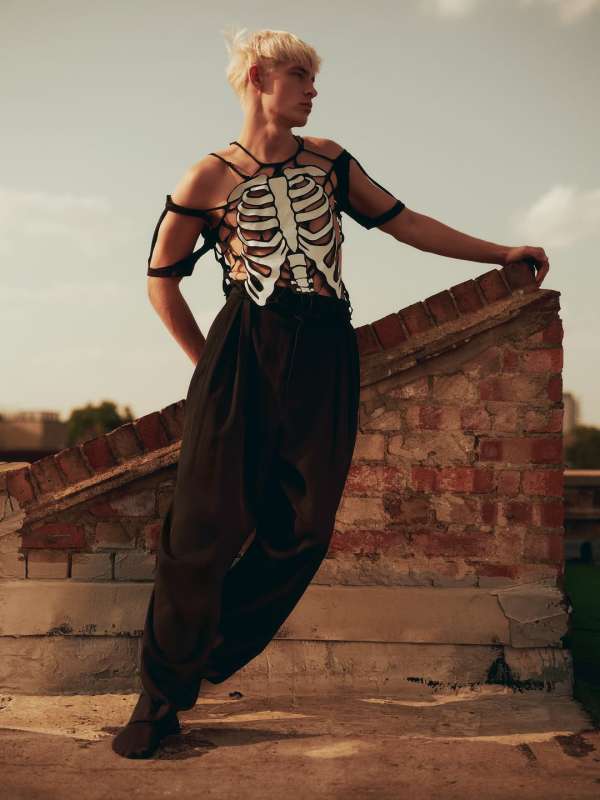 @bazaarfrance HOMME photographed by @ethanj...