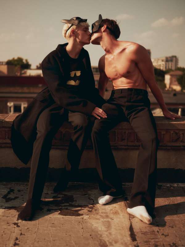 @bazaarfrance HOMME photographed by @ethanj...
