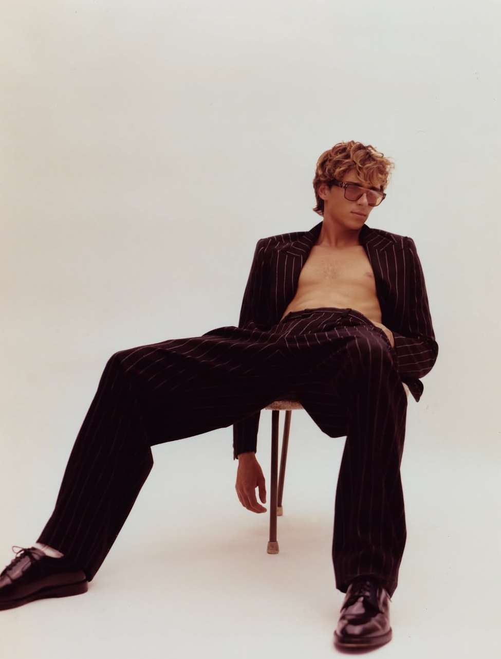 Alex Harper X Josh Richards for Numéro Netherlands Sep. 25