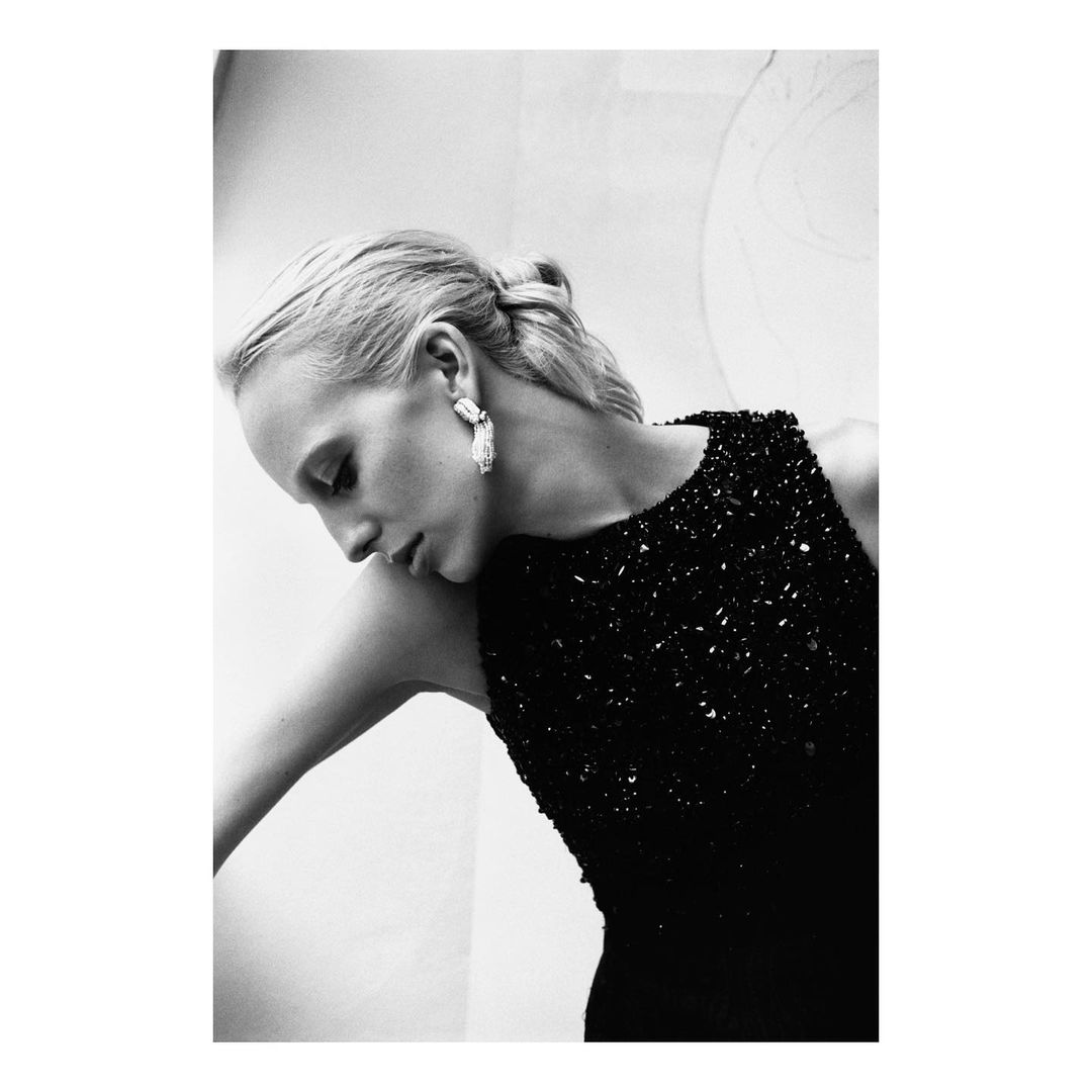 Vogue Ukraine |  Dec. 21